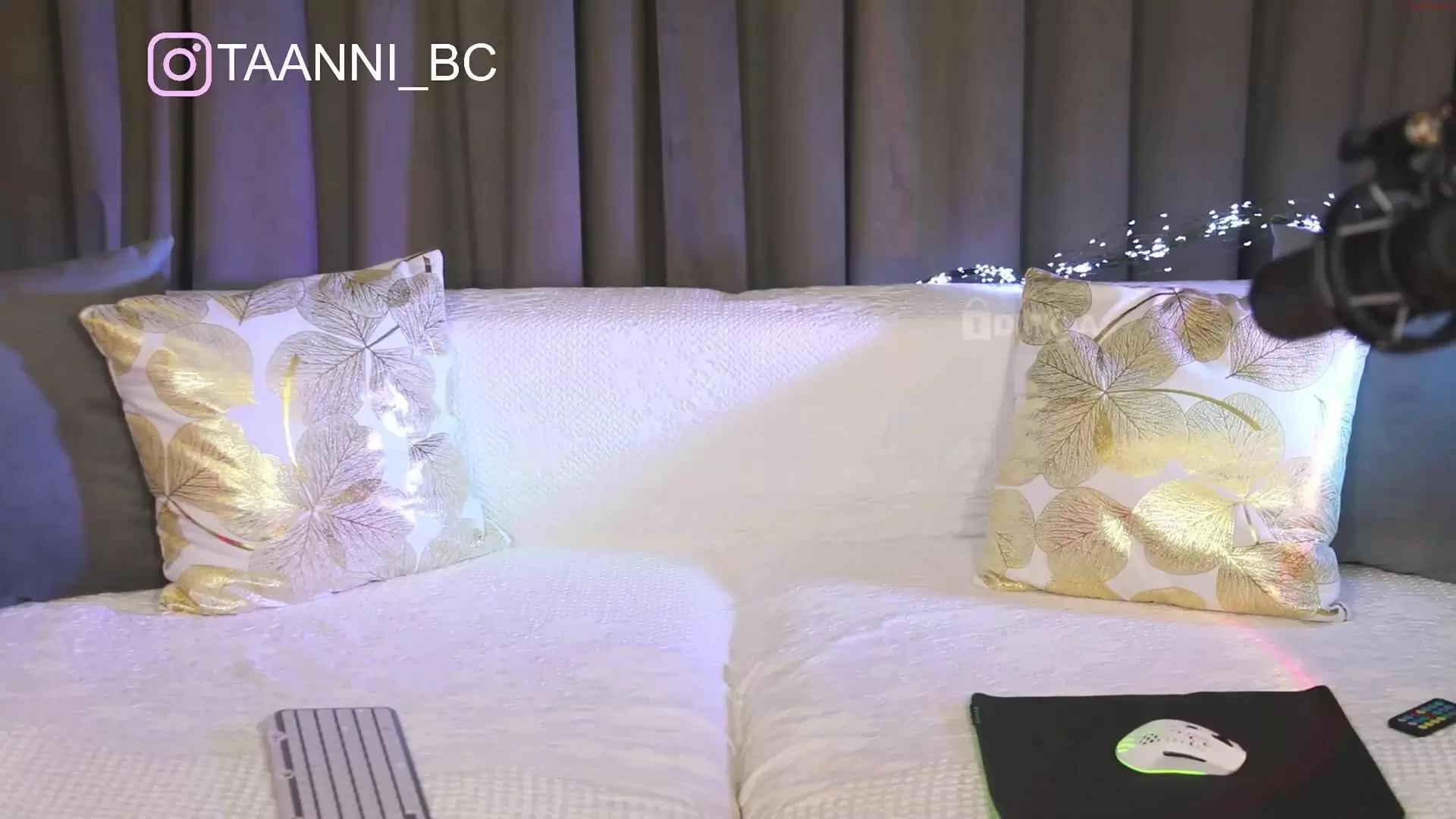 Taanni_bc - [Chaturbate] ride Stream Record Playful