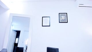 velvetsugar3 - [Chaturbate] Nude Girl Shaved Pretty Cam Model