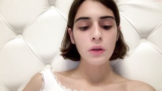 crown_of_vice01 - [Chaturbate] Fucks Herself Webcam Model Reach Orgasm