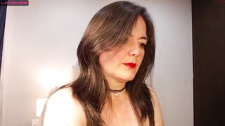 juliannemore - [Chaturbate] chica Chat Loves To Masturbated