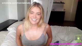littlemaryjane19 - [Chaturbate] lips Spy Video Rubbing Pussy