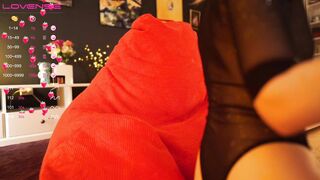 idontlikeguccibelts - [Chaturbate] Chat Fingering Playing On Live Webcam