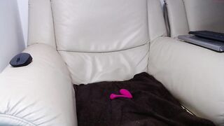 sexyviperina - [Chaturbate] Caught On Webcam licking Stunning