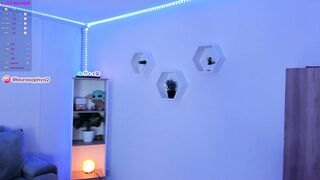 laurasophya - [Chaturbate] striptease Gets Dirty Pvt