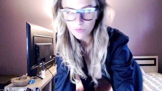 vivica_coke - [Chaturbate] chica Big Tip Goal Shows Ass