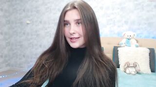 valerie_vuitton - [Chaturbate] Domi Surprise Gets Lucky