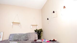 blackhoneeyy - [Chaturbate] Reach Orgasm First Time Playing On Live Webcam