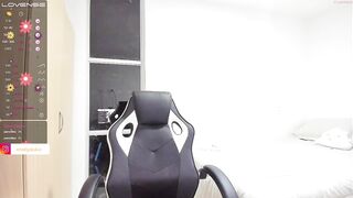 emely_dolce - [Chaturbate] Suck Dick Chat Surprise