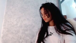 soft_doll_small - [Chaturbate] Ass Fingering Real Slut