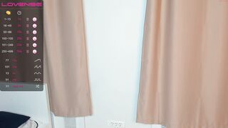 haroonniks - [Chaturbate] Mom party Gets Dirty