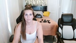 southernmilfss - [Chaturbate] Ticket Show Hot Babe Strips Nice Boobs