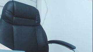 kkole17 - [Chaturbate] Slutty Real Slut Gets Dirty