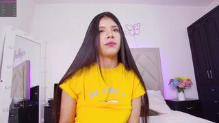 alexxa_dz - [Chaturbate] Roleplay home alone Free Porn