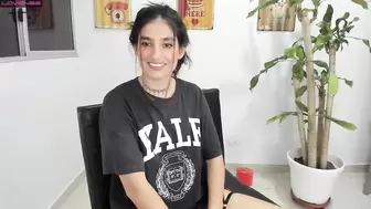 Best Videos - Model - hollyshit_