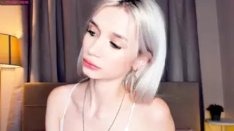Shellymang - [Chaturbate] Gorgeous finger Cute WebCam Girl