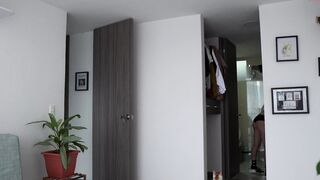 maria_alfonsina - [Chaturbate] Shows Ass closeup lips