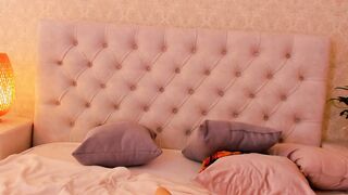 sweetymomy - [Chaturbate] Super Loves To Masturbated Flashing Ass