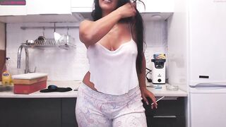 rebecca0019 - [Chaturbate] Sexy Bitch Awesome finger