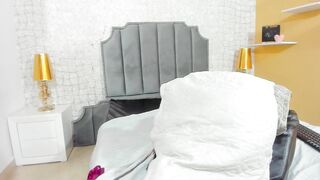 emmy_cole - [Chaturbate] doggy First Time Webcam