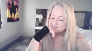 helloimhunny - [Chaturbate] Anal Naked Model Naked