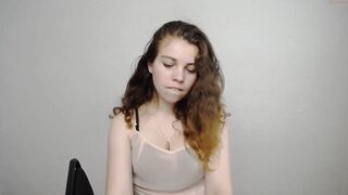 veronika_si - [Chaturbate] Chat Dream Girl Sweet Model