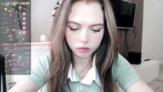 small_blondee - [Chaturbate] mouth Cam Clip Teases