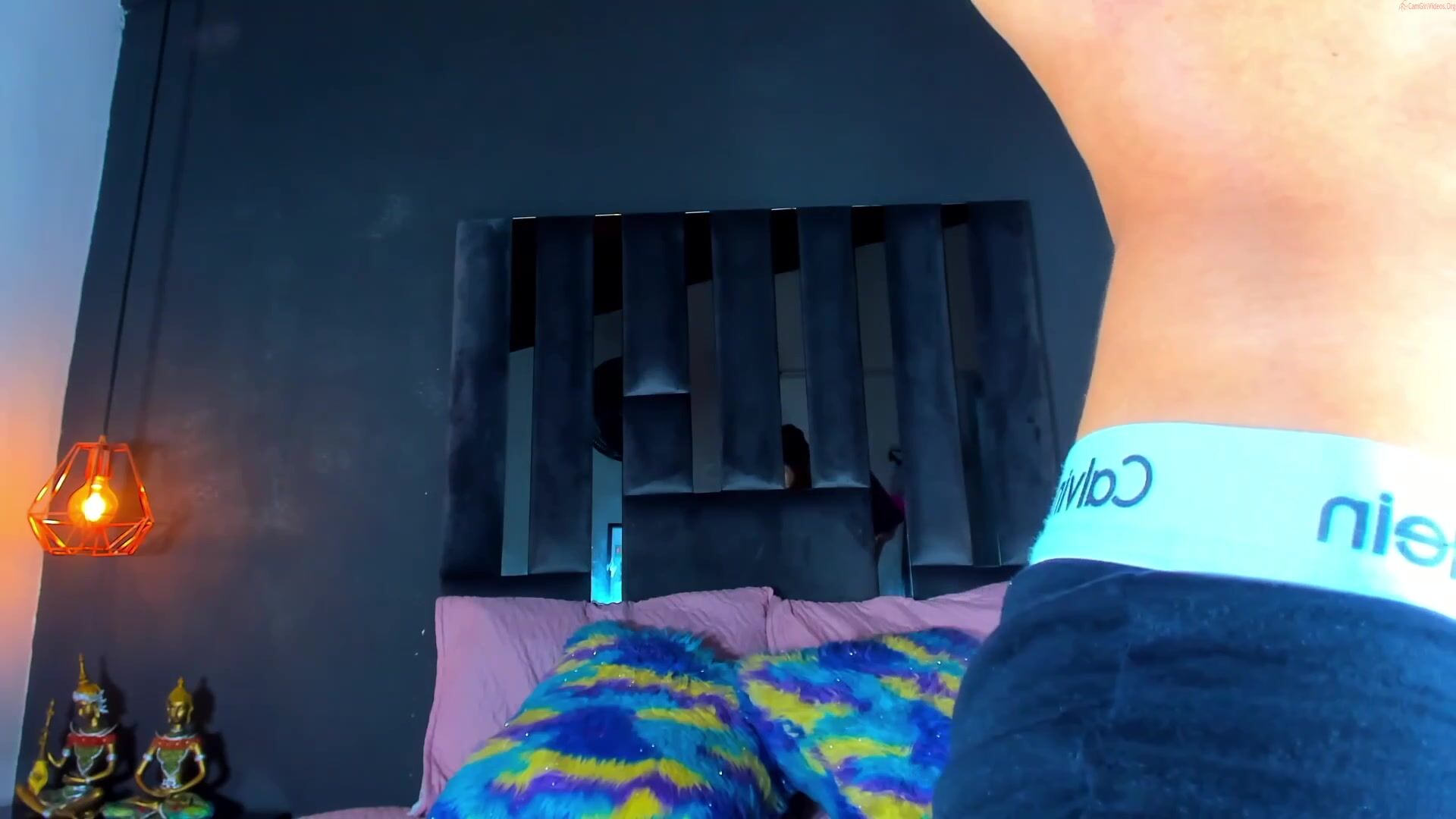 Exocti_yulii25 - [Chaturbate] Webcam Model chica Fisting Pussy