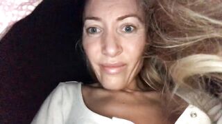 suuzykissuxoxo - [Chaturbate] licking Erotic Camwhores