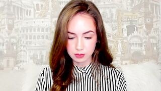 kristen_18 - [Chaturbate] Homemade Adult Shows Ass