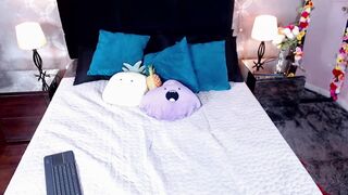 valentinaf_ - [Chaturbate] Prostitetus Sexy Bitch role-play