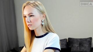 olivia__evans_ - [Chaturbate] Cam Video Beauty Gets Dirty