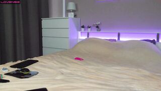 sophieyam - [Chaturbate] Teases mouth Real Slut