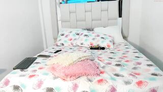 natasha_joyy - [Chaturbate] Teases Lovely Amateur ride