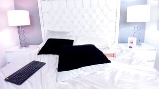 charlottemoneraa  14-10-2022 03-31