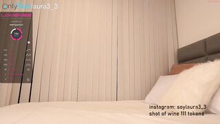 laura3_3 - [Chaturbate] Sexy Sister licking play