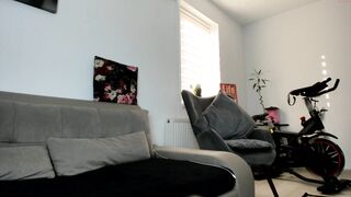 9harlotte99  17-10-2022 08-09