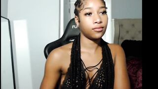 gyalxoxo  16-10-2022 22-46