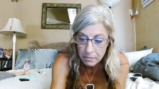 yummisnaxxx  20-10-2022 01-38