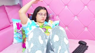 littleang3le - [Chaturbate] Hot Babe Strips Pvt body