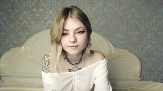 lostallice  22-10-2022 03-42