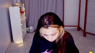 y_u_m_i_k_a  23-10-2022 02-58