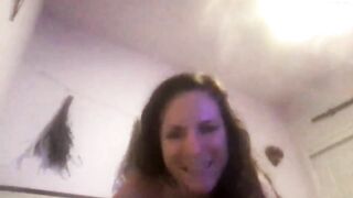 bisexualbabe696  25-10-2022 03-49