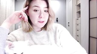 charli_kitty  29-10-2022 20-15