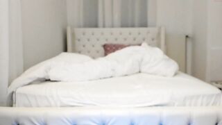 flymybutterfly  30-10-2022 01-04