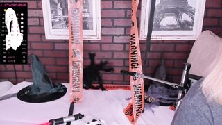 vikkilustful  30-10-2022 02-50