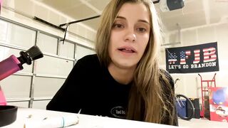 hootersgirl69  29-10-2022 13-46