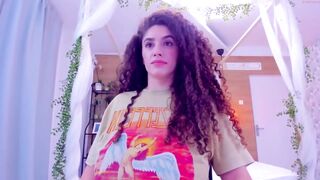 letitiavixen  04-11-2022 03-19