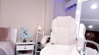 caromonroy - [Chaturbate] Webcamchat Fantastic Boobs Cum