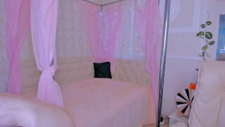 roxythedaredevil  08-11-2022 07-09