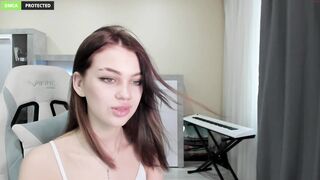 din_star  12-11-2022 07-53